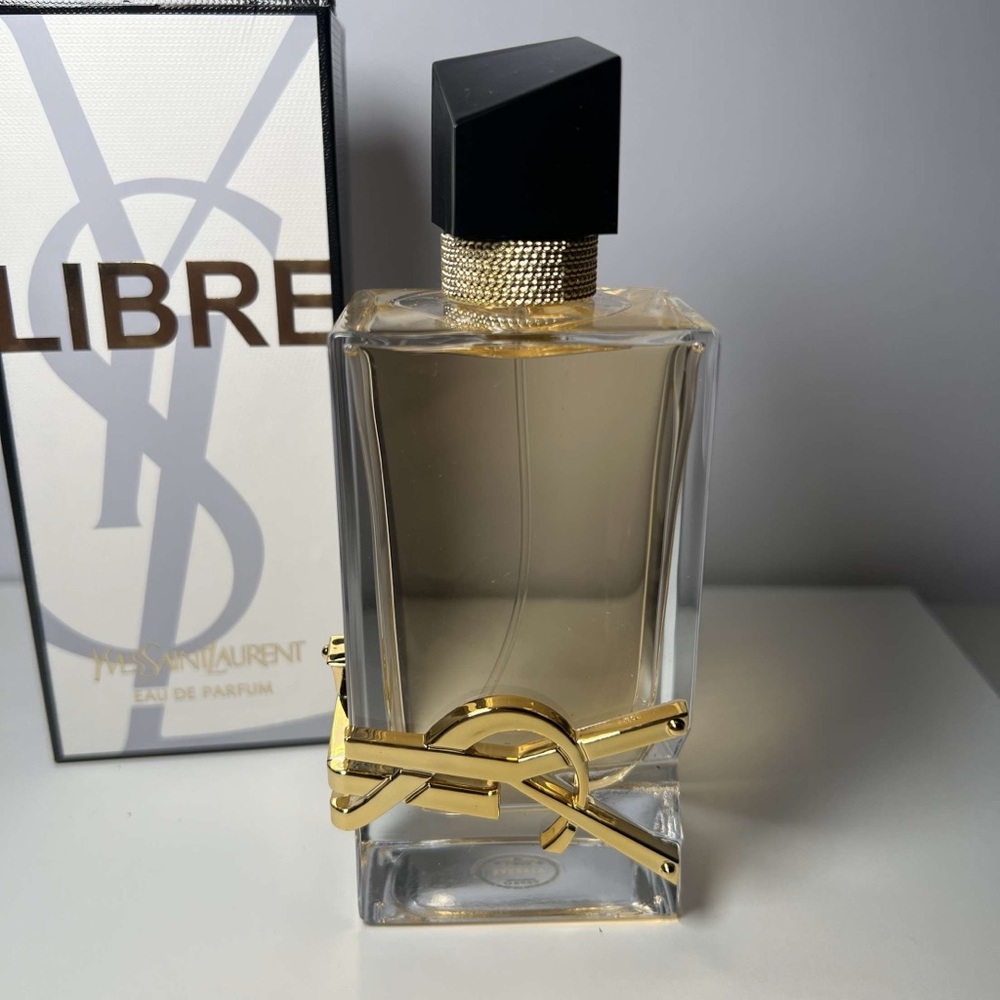Brand new woman perfume ￼